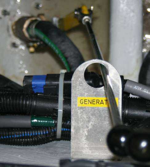 Freedom 325 Generator